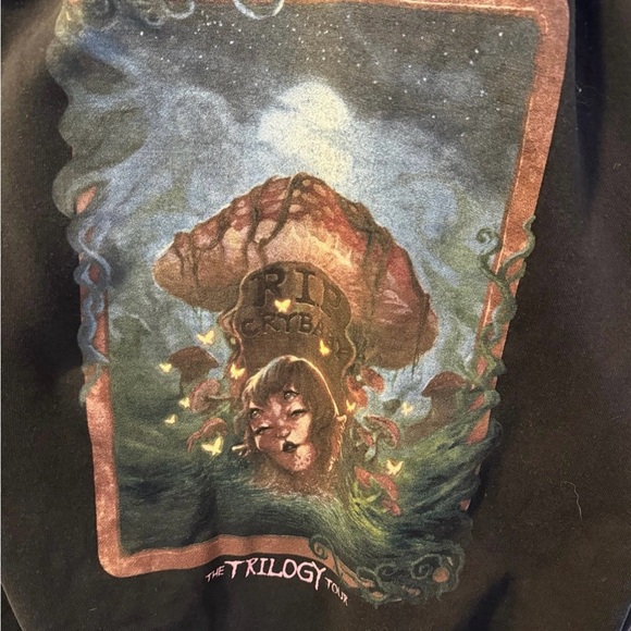Authentic Melanie Martinez Trilogy Tour Sweatshirt - Picture 2 of 3